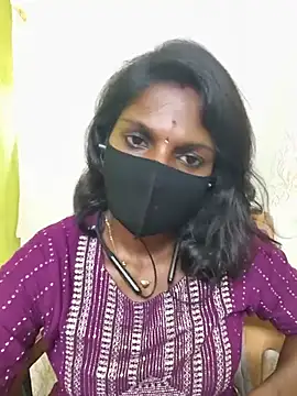 Snapshot of Honey_rosetamil chatting on 06-24-26, 03:33 Honey rosetamil online show from 06-24-26, 03:33