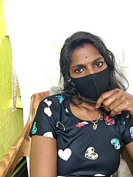 Snapshot of Honey_rosetamil chatting on 07-01-26, 06:26 Honey rosetamil online show from 07-01-26, 06:26