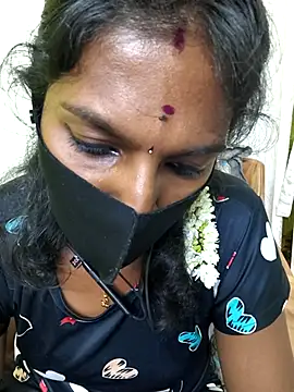Snapshot of Honey_rosetamil chatting on 08-03-26, 11:15 Honey rosetamil online show from 08-03-26, 11:15
