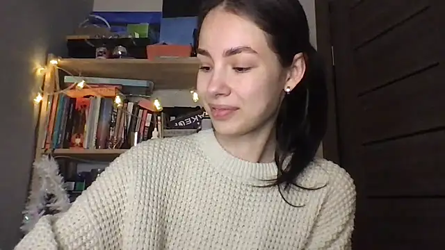 Yuna5343 online show from 12-22-25, 09:45