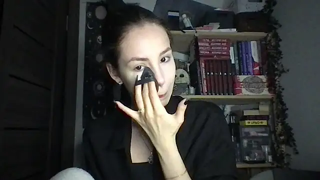 Yuna5343 online show from 04-30-26, 10:03