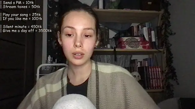 Yuna5343 online show from 05-16-26, 07:45