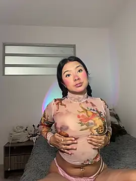 Snapshot of Angela_elliss1 chatting on 03-04-26, 06:14 Angela elliss1 online show from 03-04-26, 06:14