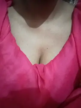 kaviyaponnu0987 online show from 08-04-26, 07:27