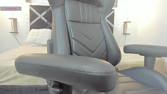 Snapshot of Katalina_red chatting on 09-26-25, 07:07 Katalina red online show from 09-26-25, 07:07