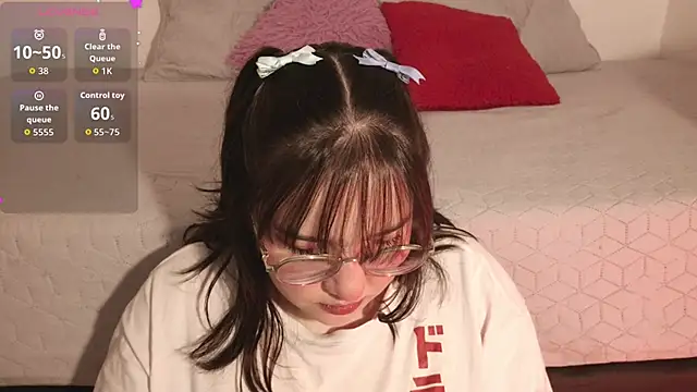 Gaby99  online show from 10-12-25, 06:56