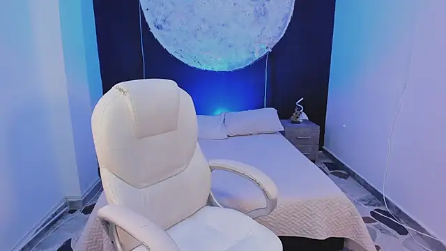 ShaniaDaniels online show from 09-18-25, 09:06