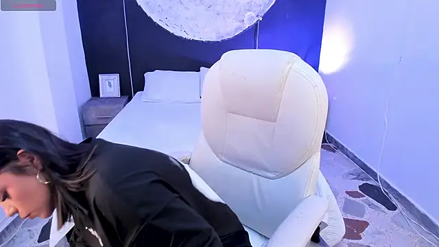 ShaniaDaniels online show from 09-24-25, 09:29