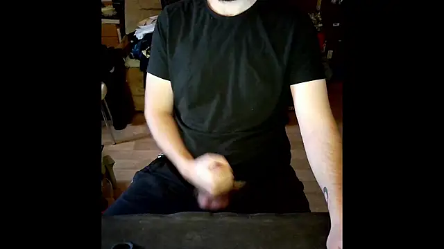 Snapshot of _SpicyStuff_@xh chatting on 12-04-25, 10:57 SpicyStuff xh online show from 12-04-25, 10:57