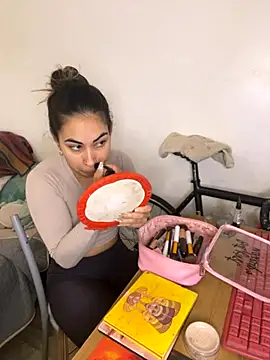 jessens144 online show from 09-09-25, 03:22