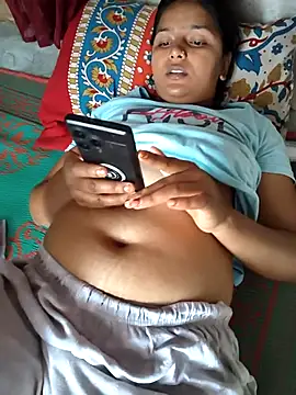 heena3355 online show from 10-28-25, 08:29