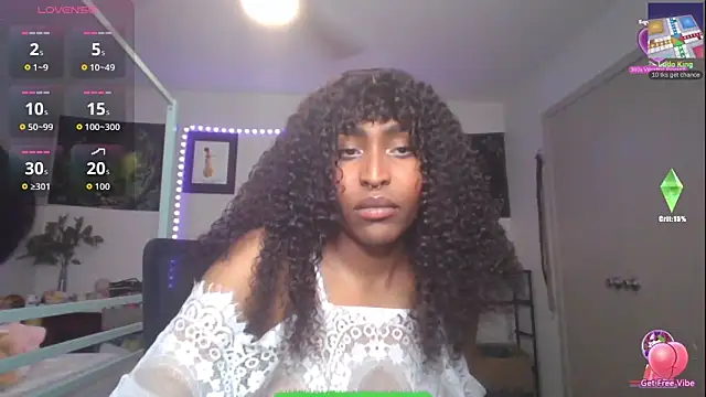 Snapshot of ziafoxy chatting on 10-11-25, 02:33 ziafoxy online show from 10-11-25, 02:33