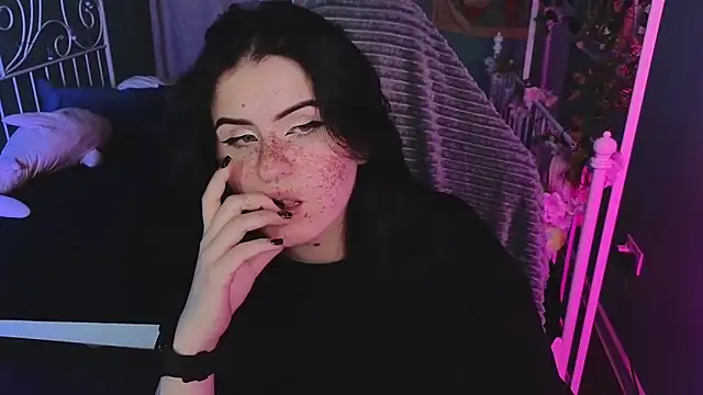 Snapshot of Dark_Shine chatting on 11-12-25, 06:03 Dark Shine online show from 11-12-25, 06:03