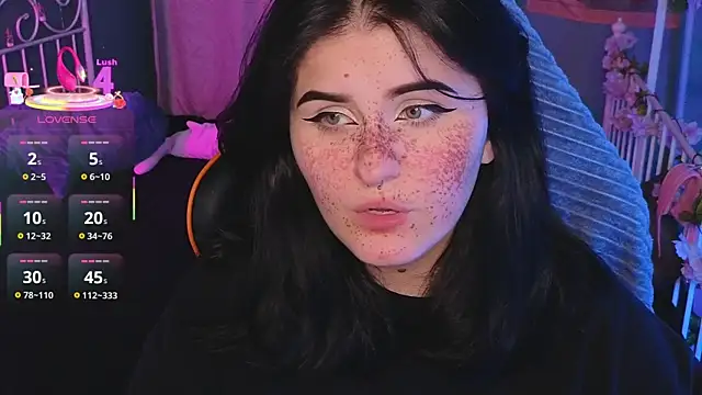 Snapshot of Dark_Shine chatting on 11-20-25, 06:13 Dark Shine online show from 11-20-25, 06:13