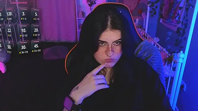 Snapshot of Dark_Shine chatting on 11-26-25, 06:47 Dark Shine online show from 11-26-25, 06:47