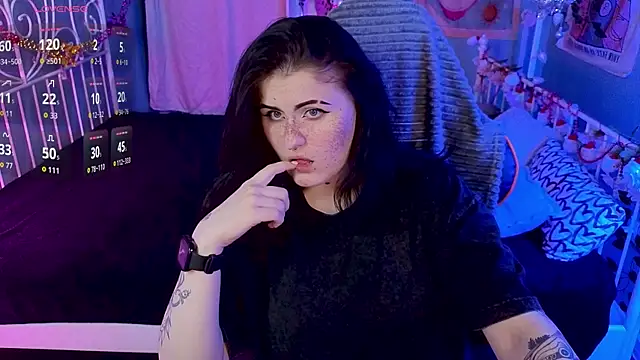 Snapshot of Dark_Shine chatting on 12-20-25, 03:30 Dark Shine online show from 12-20-25, 03:30