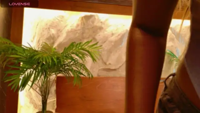 Snapshot of alisonn_moon chatting on 05-02-26, 10:15 alisonn moon online show from 05-02-26, 10:15