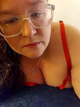 Love86Emily online show from 02-12-26, 01:55