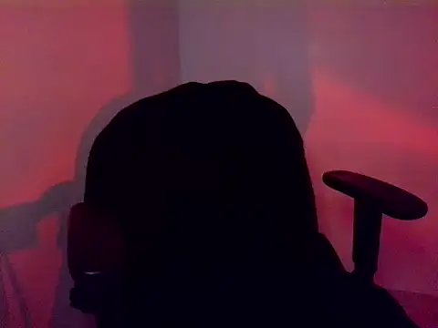 Snapshot of redruby_xoxo chatting on 03-15-26, 08:53 redruby xoxo online show from 03-15-26, 08:53