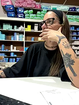 ferchule7 online show from 12-17-25, 04:24