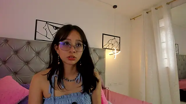 Naughty Couple83 online show from 04-14-26, 07:31