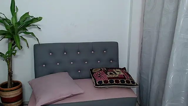 jade nassar online show from 11-08-25, 12:22