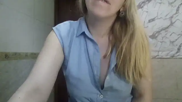 MiyaHottie online show from 04-28-26, 06:29