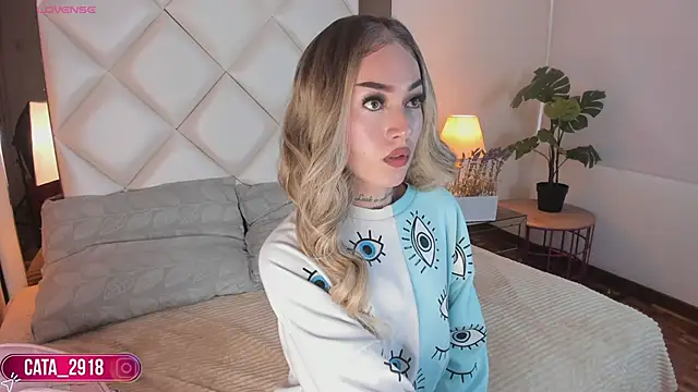 Megan DH online show from 10-01-25, 01:17