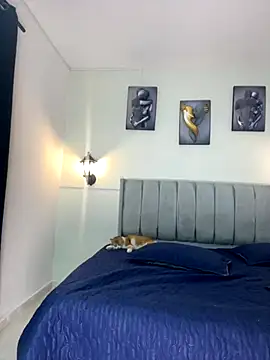 Samara Hadi  online show from 09-25-25, 09:18