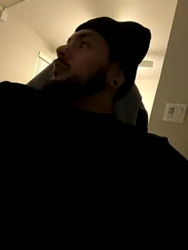 Snapshot of Bbrn69official chatting on 09-18-25, 05:53 Bbrn69official online show from 09-18-25, 05:53