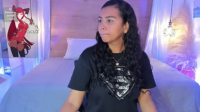 Artemisa08 online show from 10-22-25, 02:12