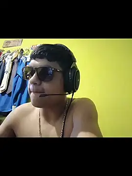 juanfritaa21 online show from 10-23-25, 02:55