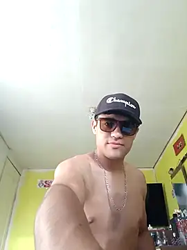 Snapshot of juanfritaa21 chatting on 12-14-25, 10:47 juanfritaa21 online show from 12-14-25, 10:47