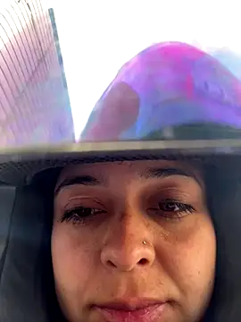 Emily Rivers  online show from 10-04-25, 12:58