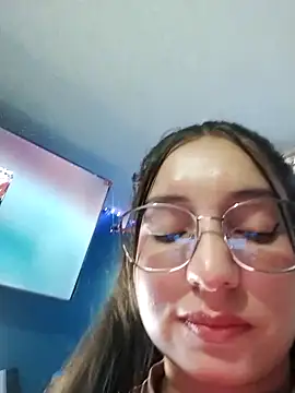 Snapshot of Mia___15 chatting on 09-09-25, 04:06 Mia 15 online show from 09-09-25, 04:06