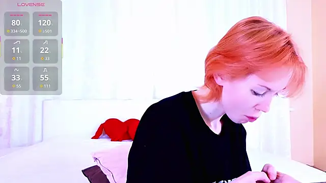 Kiara Dream online show from 06-03-26, 10:59