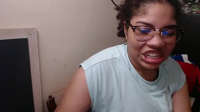 madelene online show from 02-21-25, 01:44