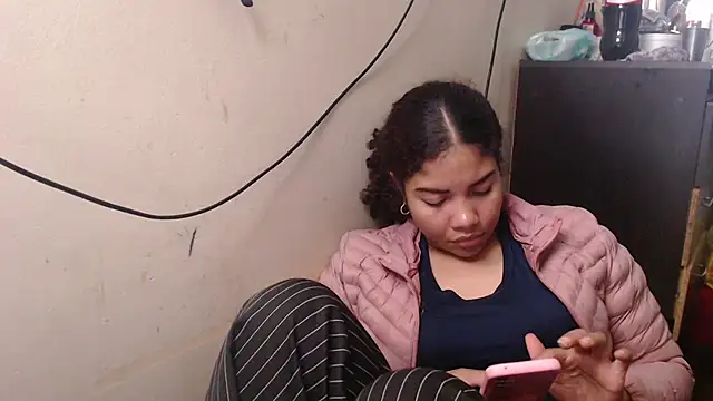 madelene online show from 04-03-26, 12:08