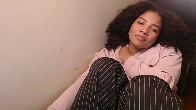 madelene online show from 04-29-26, 03:21