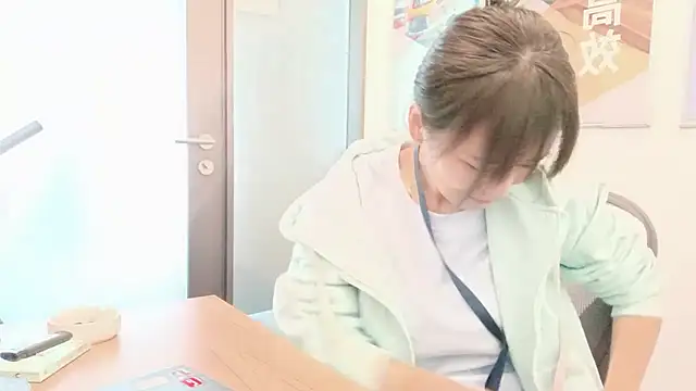 Snapshot of KKMM168 chatting on 11-02-25, 05:10 KKMM168 online show from 11-02-25, 05:10