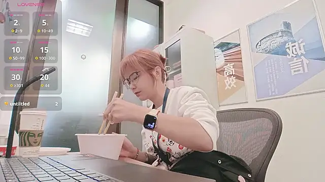 Snapshot of KKMM168 chatting on 01-06-26, 04:49 KKMM168 online show from 01-06-26, 04:49