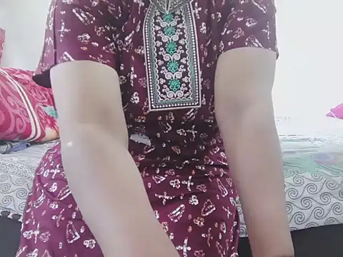 Snapshot of Rushali_69 chatting on 02-21-26, 05:19 Rushali 69 online show from 02-21-26, 05:19