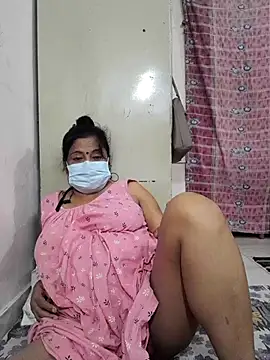 Snapshot of mature_mimi chatting on 04-04-26, 06:49 mature mimi online show from 04-04-26, 06:49
