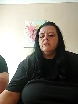 Snapshot of BlacReign chatting on 09-10-25, 11:54 BlacReign online show from 09-10-25, 11:54