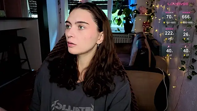 dorfmatratze   online show from 10-03-25, 09:28