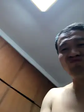 huanhuanaaaaa online show from 11-23-25, 04:07