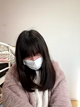 Snapshot of aonyan_7 chatting on 11-21-25, 12:10 aonyan 7 online show from 11-21-25, 12:10