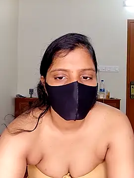 Snapshot of Rose-luckey chatting on 09-12-25, 03:12 Rose-luckey online show from 09-12-25, 03:12