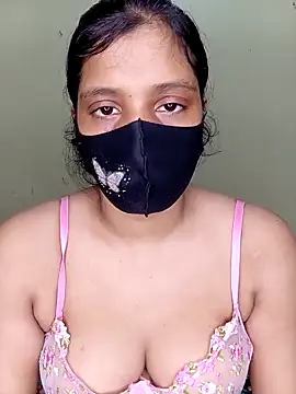 Snapshot of Rose-luckey chatting on 10-22-25, 05:56 Rose-luckey online show from 10-22-25, 05:56