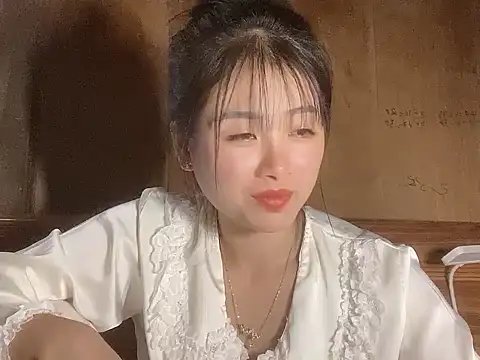 One-nice online show from 11-07-25, 05:07